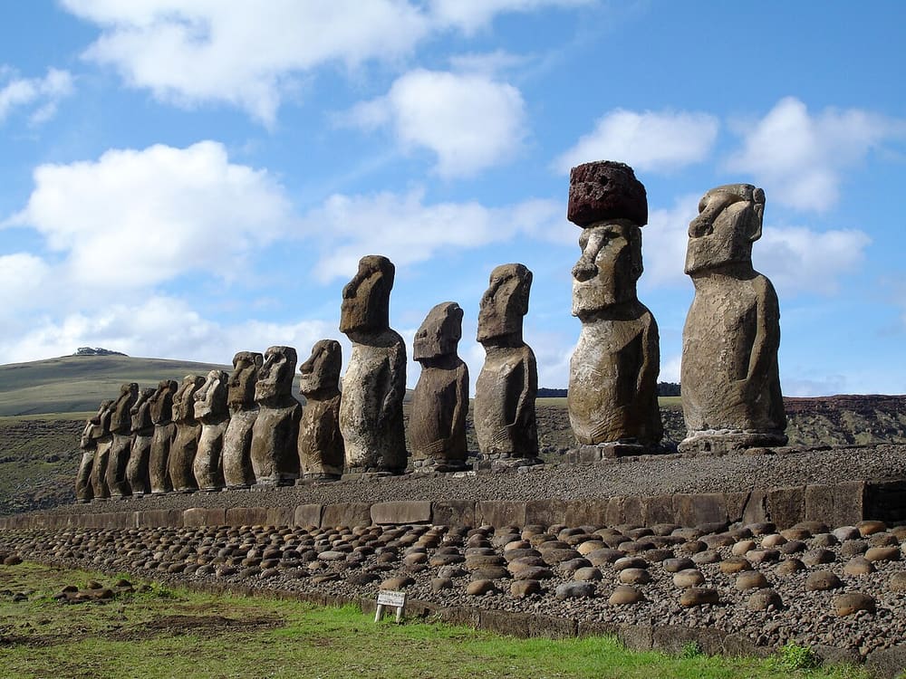 Ahu Tongariki, Hanga Roa, Chile (Wimup)
