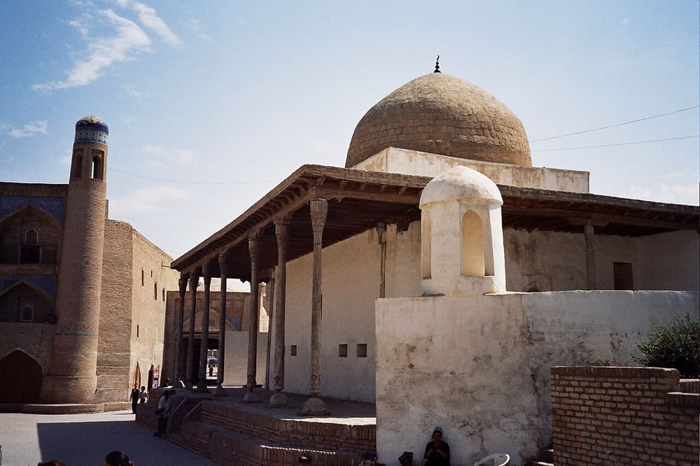 Ak Mosque