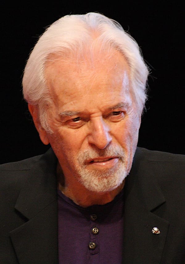 Alejandro Jodorowsky, Chile (portrait via Wikimedia Commons)