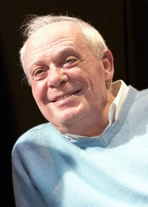 António Lobo Antunes, Portugal (portrait via Wikimedia Commons)