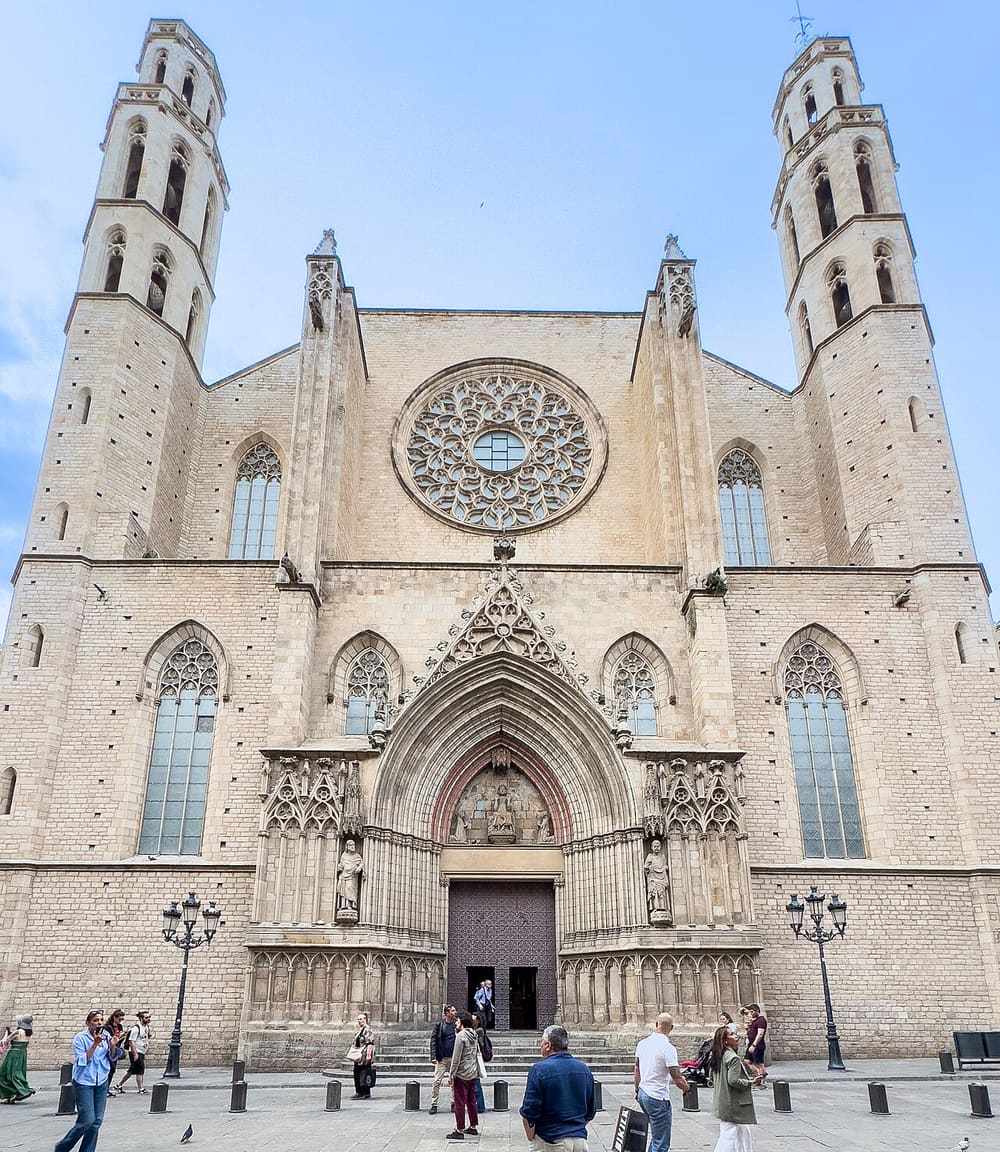 Basílica de Santa Maria del Mar, Barcelona, Spain (Wimup)