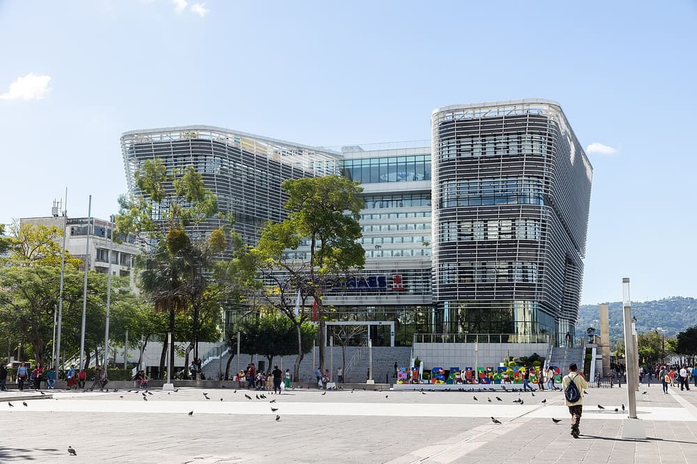 Biblioteca Nacional de El Salvador, San Salvador (Wimup)
