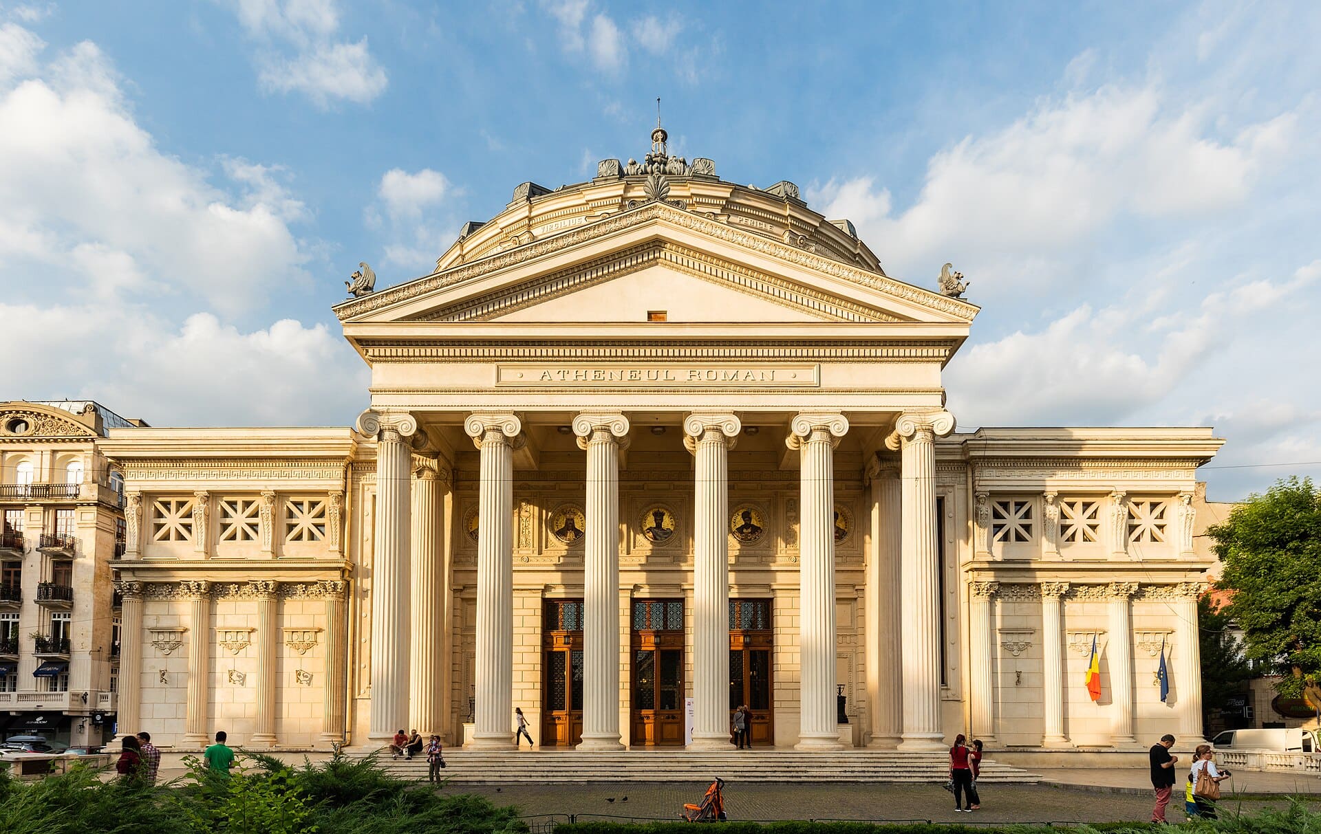 Bucharest, Romania (Wimup travel guide)