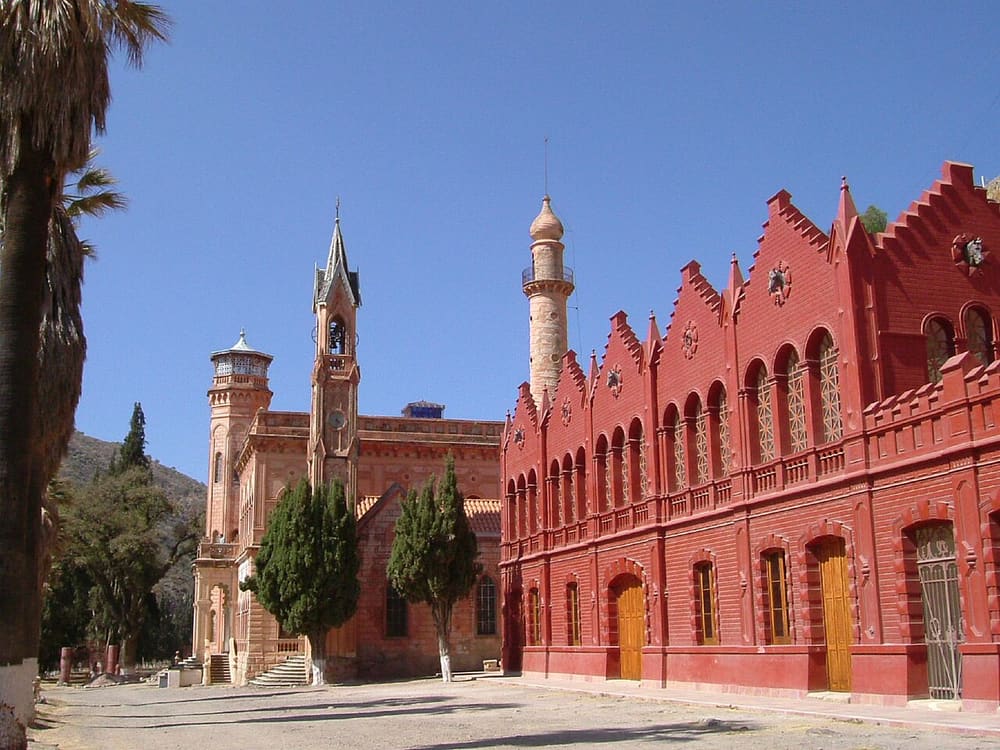 Castillo de la Glorieta, Sucre, Bolivia (Wimup)