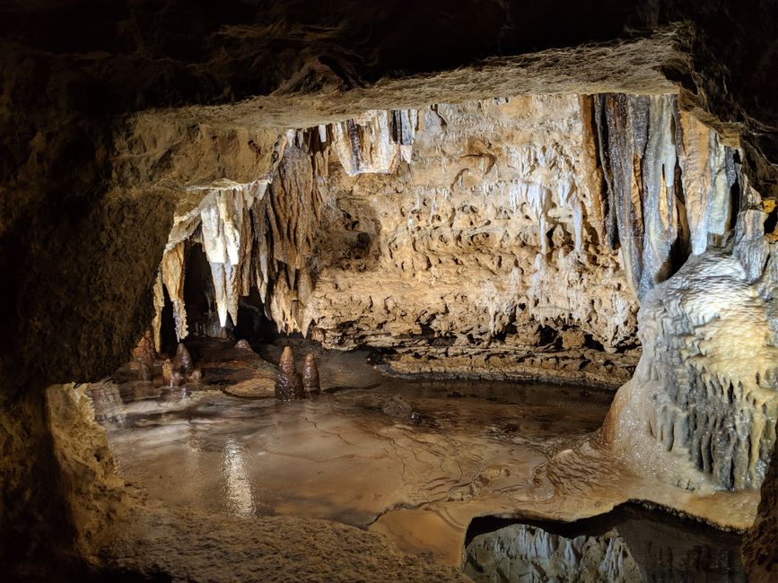 Cave of the Mounds