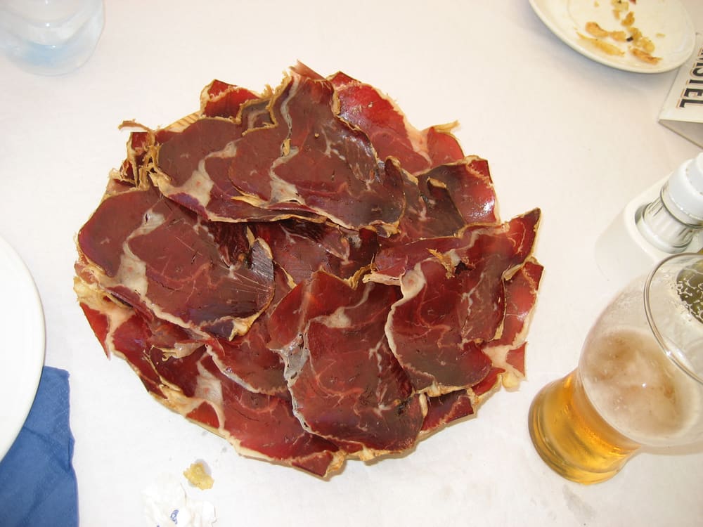Cecina de León, León (Wimup travel guide)