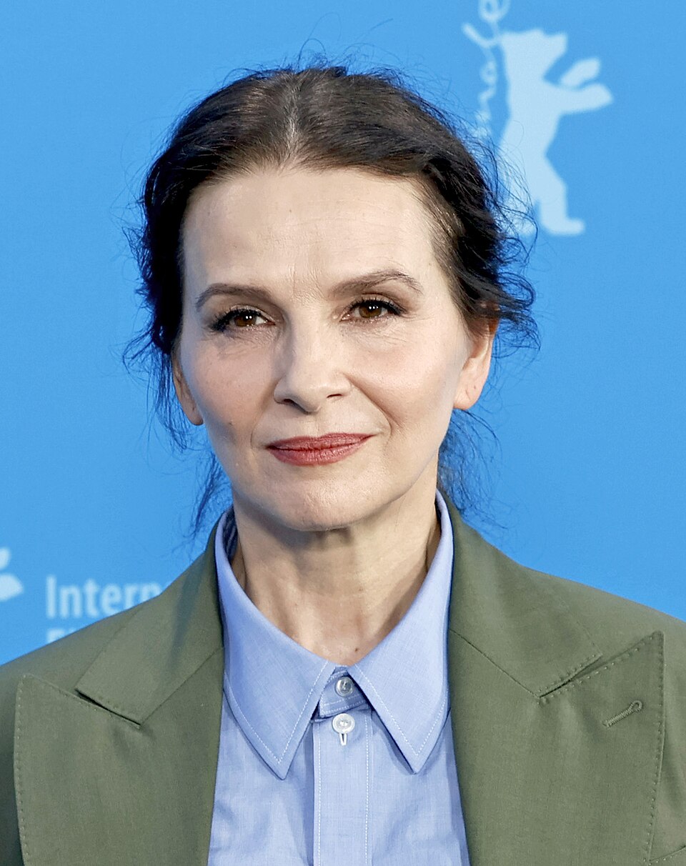 Juliette Binoche, France (portrait via Wikimedia Commons)
