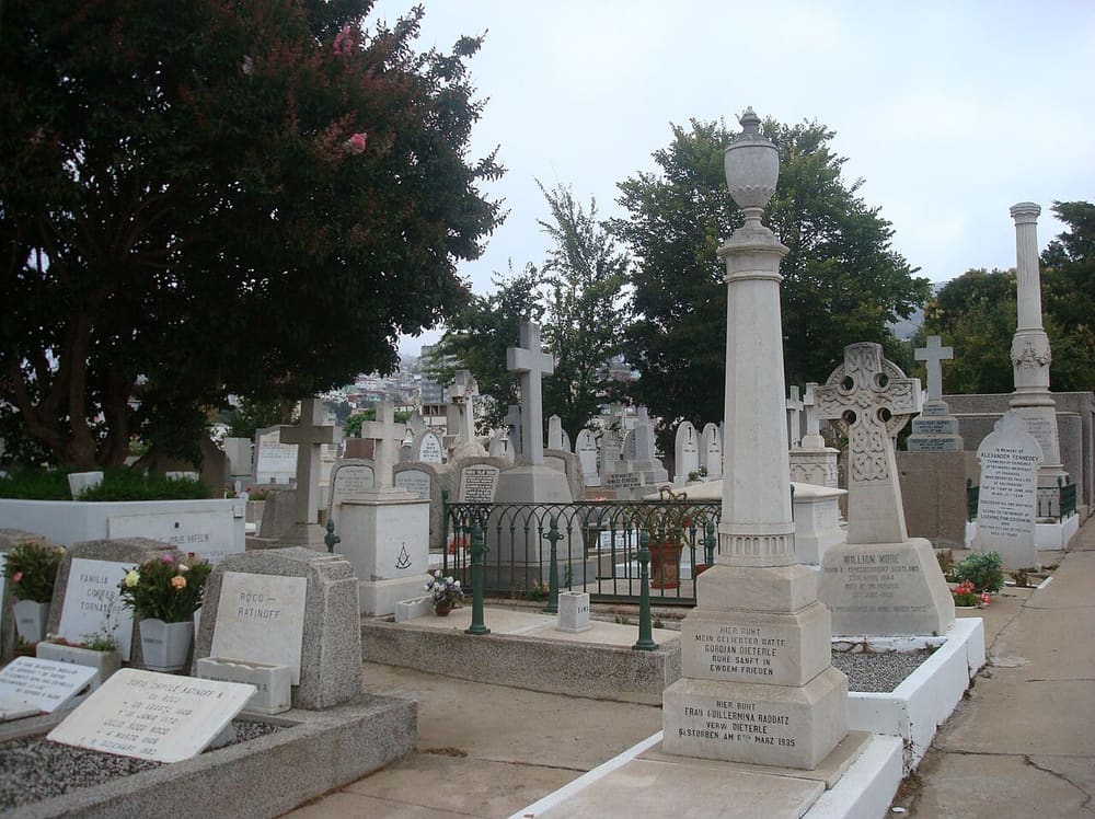 Cementerio de Disidentes, Valparaíso, Chile (Wimup)