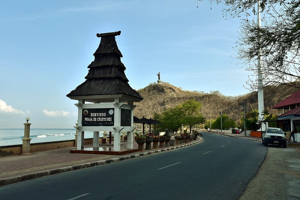 Cristo Rei Beach