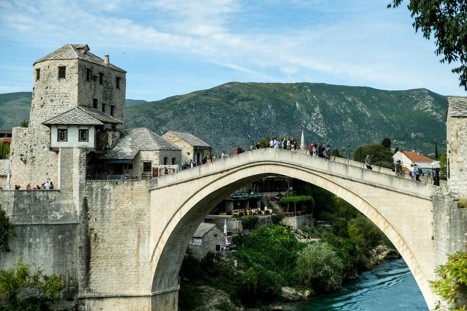 Cross Stari Most, the Old Bridge, Mostar (Wimup)