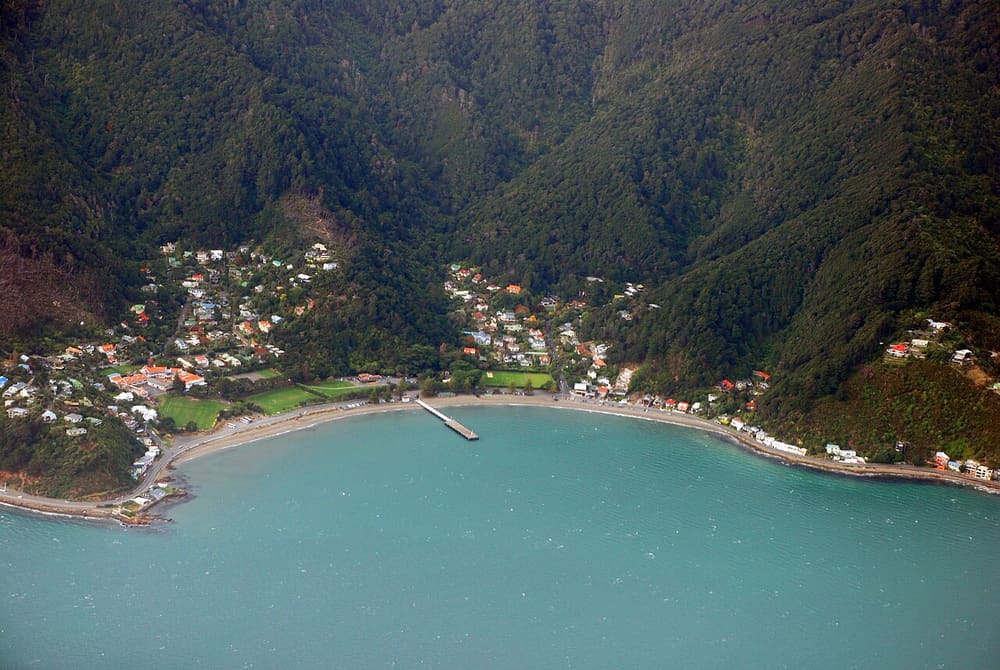 Days Bay and Eastbourne