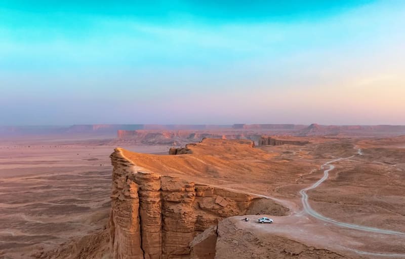Edge of the World (Jebel Fihrayn), Riyadh, Saudi Arabia