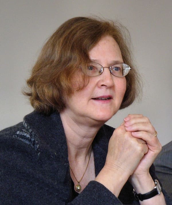 Elizabeth Blackburn, Australia (portrait via Wikimedia Commons)
