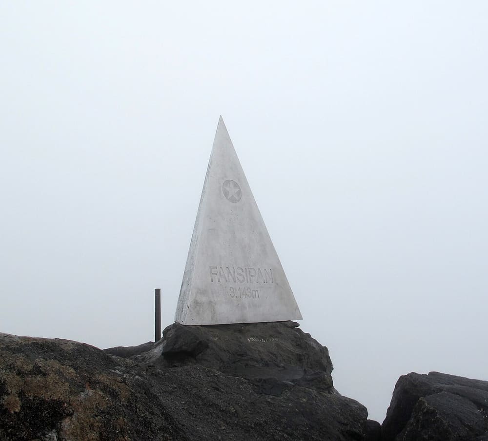 Fansipan summit