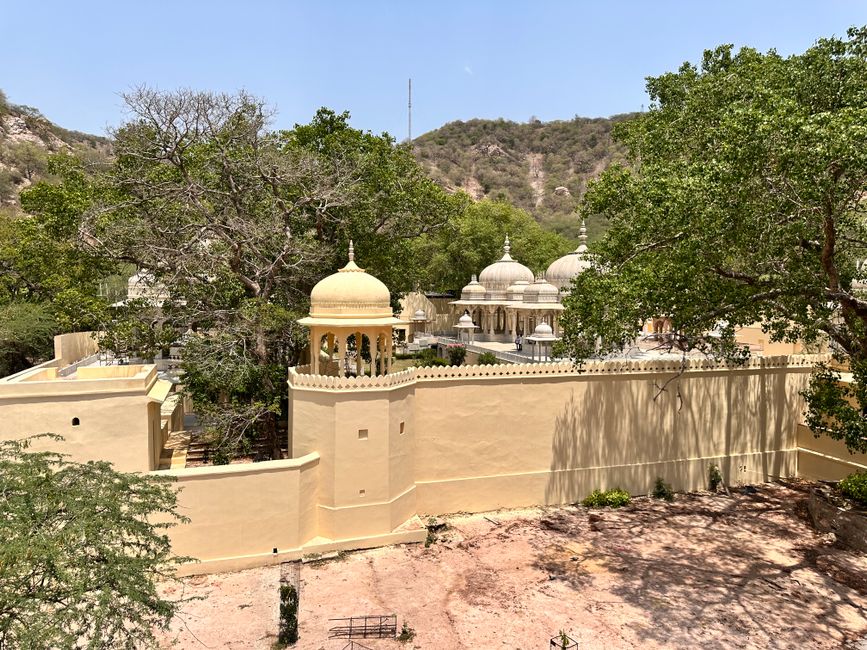 Find Panna Meena ka Kund in Amer, Jaipur, India