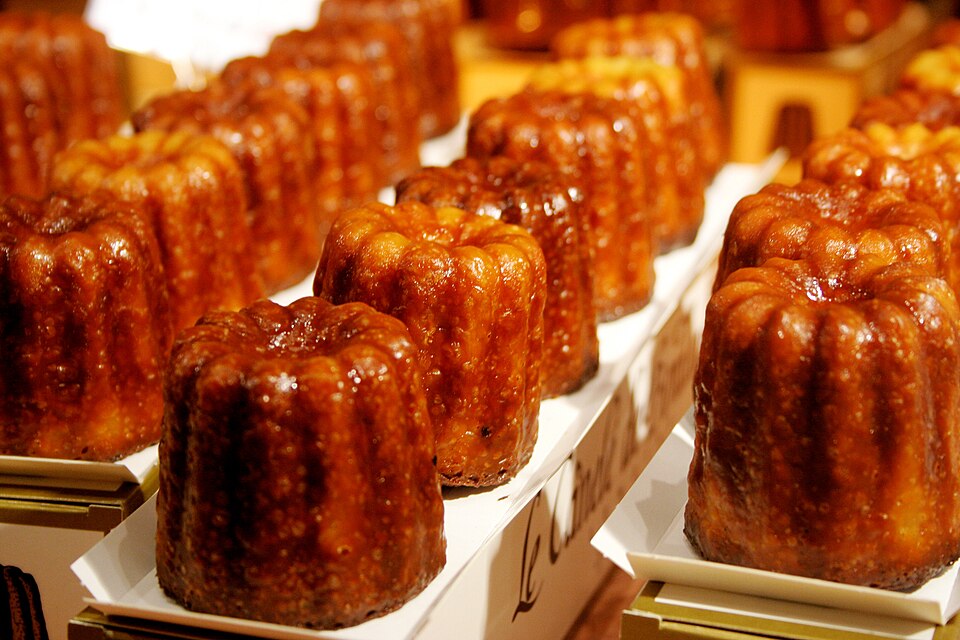 Canelé de Bordeaux, France (Wimup)
