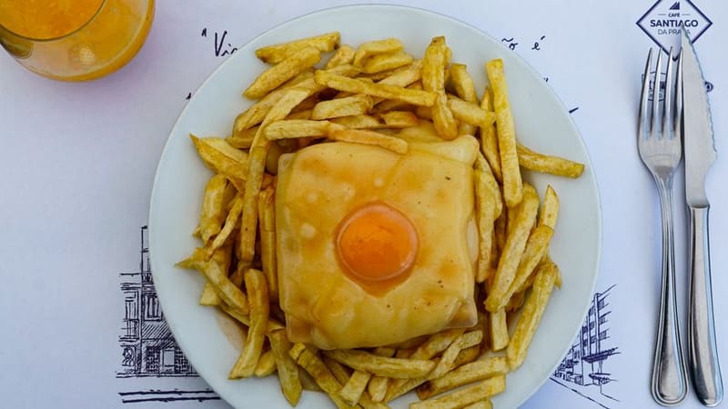 Francesinha, Porto (Wimup travel guide)