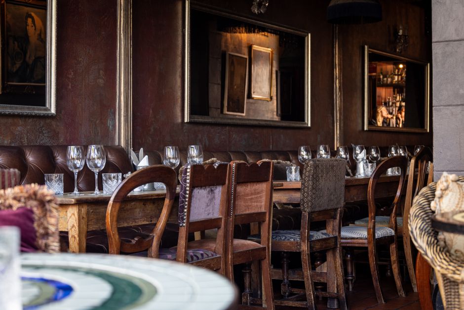 Fugazzi Bar & Dining Room