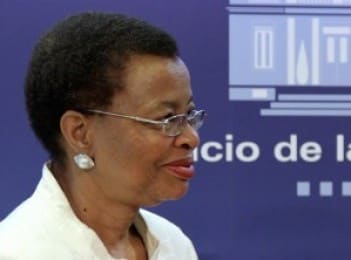Graça Machel, Mozambique (portrait via Wikimedia Commons)