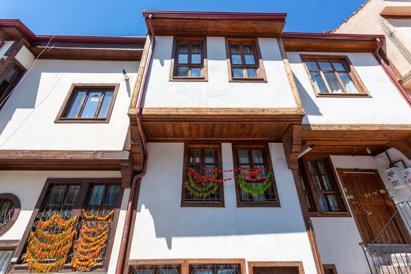 Hindliyan House