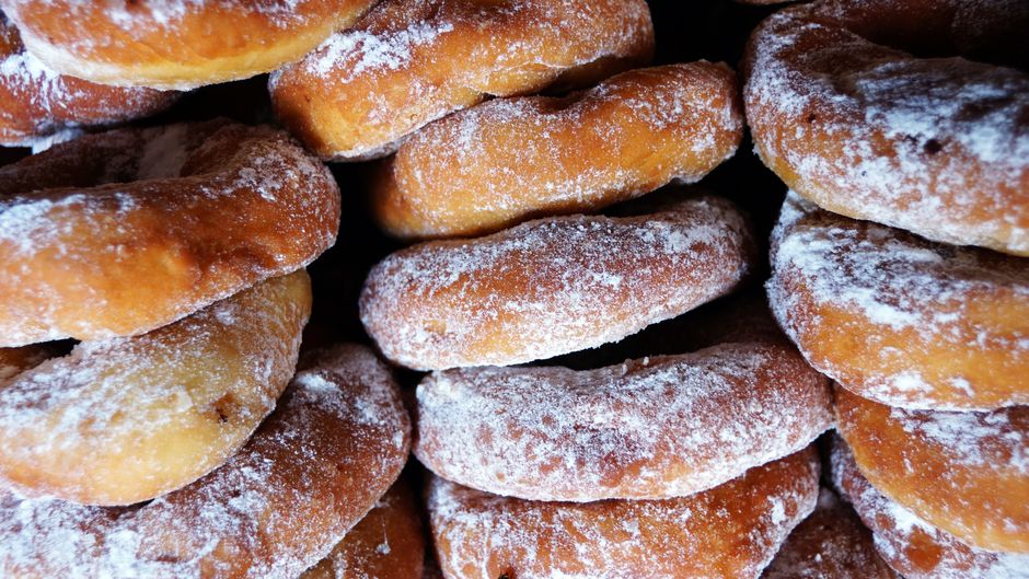 Hot jam doughnuts, Melbourne (Wimup travel guide)