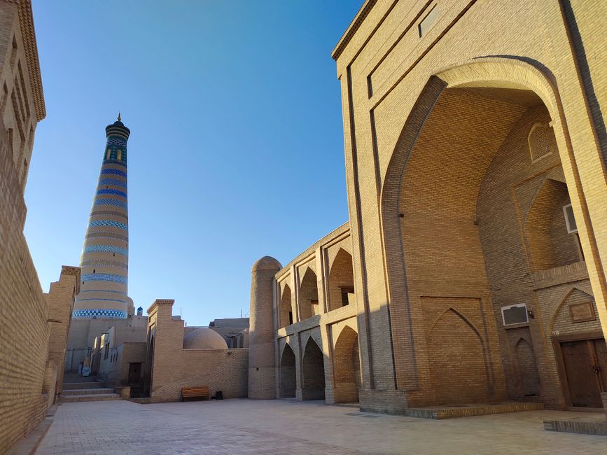 Islam Khoja Minaret and Madrasa, Khiva (Wimup)