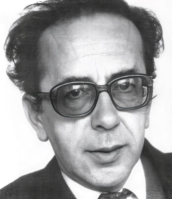 Ismail Kadare, Albania (portrait via Wikimedia Commons)