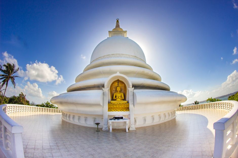 Japanese Peace Pagoda, Rumassala, Galle (Wimup)