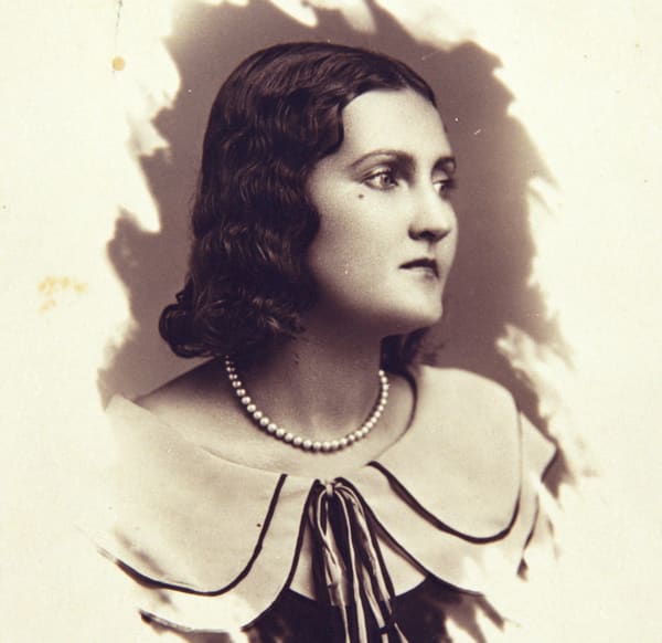 Josefina Plá, Paraguay (portrait via Wikimedia Commons)