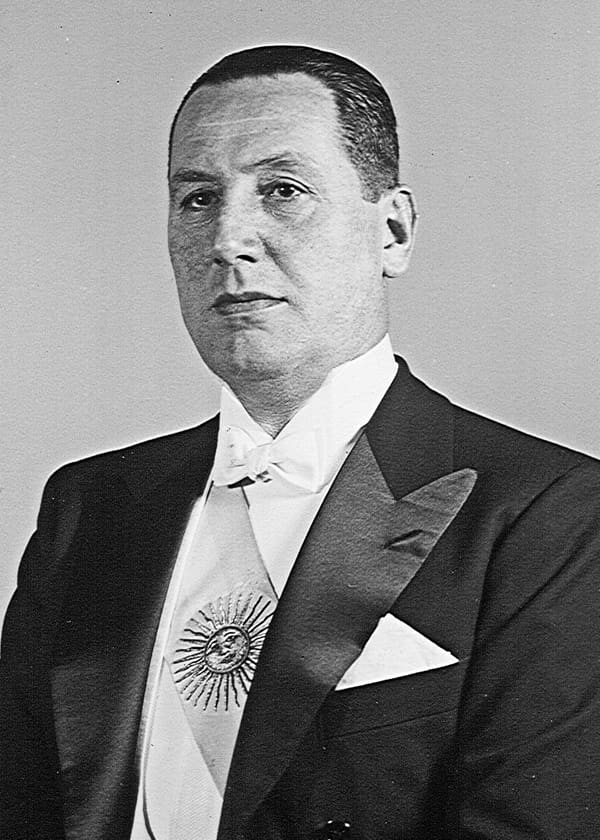 Juan Domingo Perón, Argentina (portrait via Wikimedia Commons)