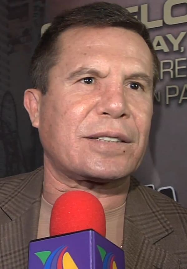 Julio César Chávez, Mexico (portrait via Wikimedia Commons)