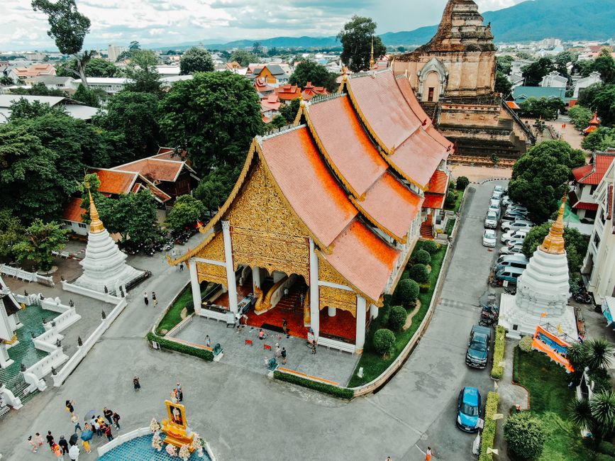 Kad Luang municipal market