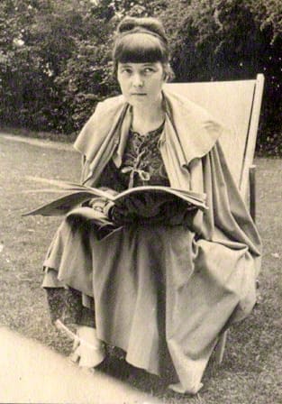 Katherine Mansfield, New Zealand (portrait via Wikimedia Commons)