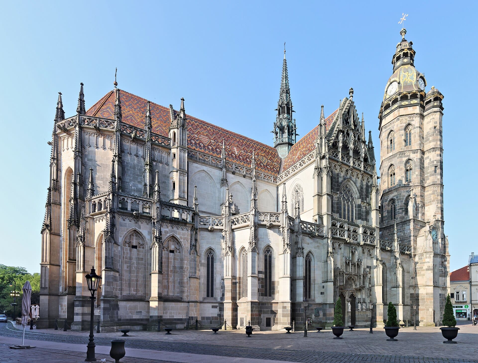 St Elisabeth Cathedral on Hlavná, Košice, Slovakia, top 10 things to do (Wimup travel guide)