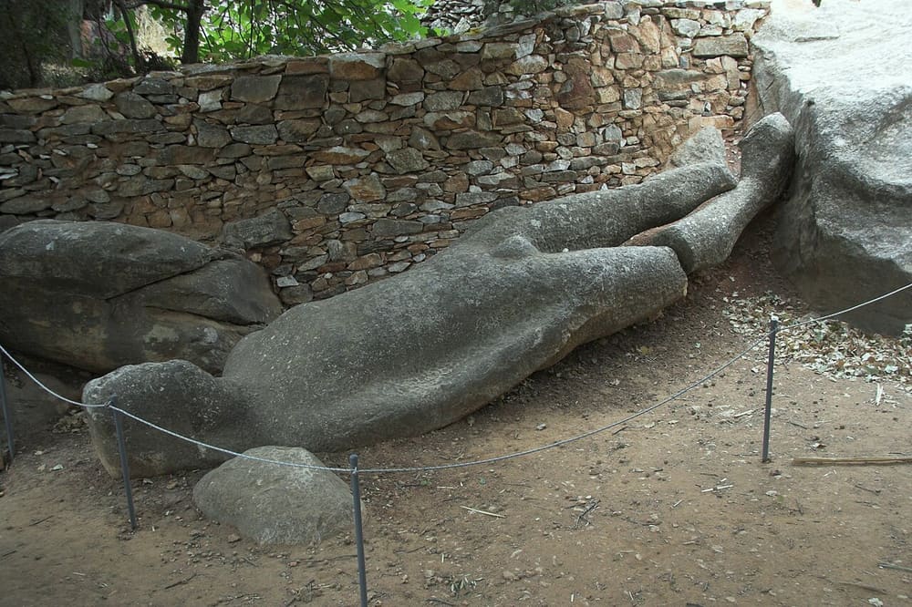 Kouroi of Flerio, Melanes
