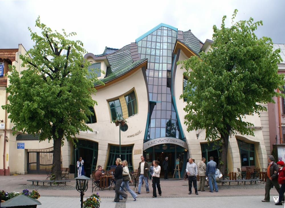 Krzywy Domek, Sopot, Poland (Wimup)