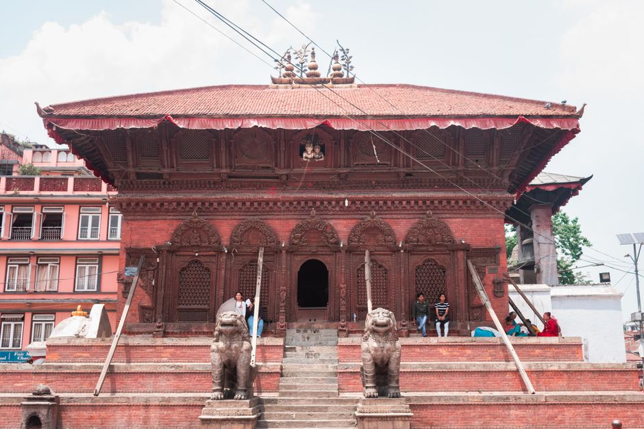 Kumbheshwar Temple