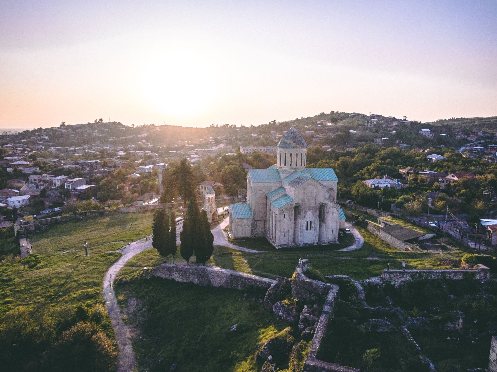 Kutaisi, Georgia, top 10 things to do (Wimup travel guide)