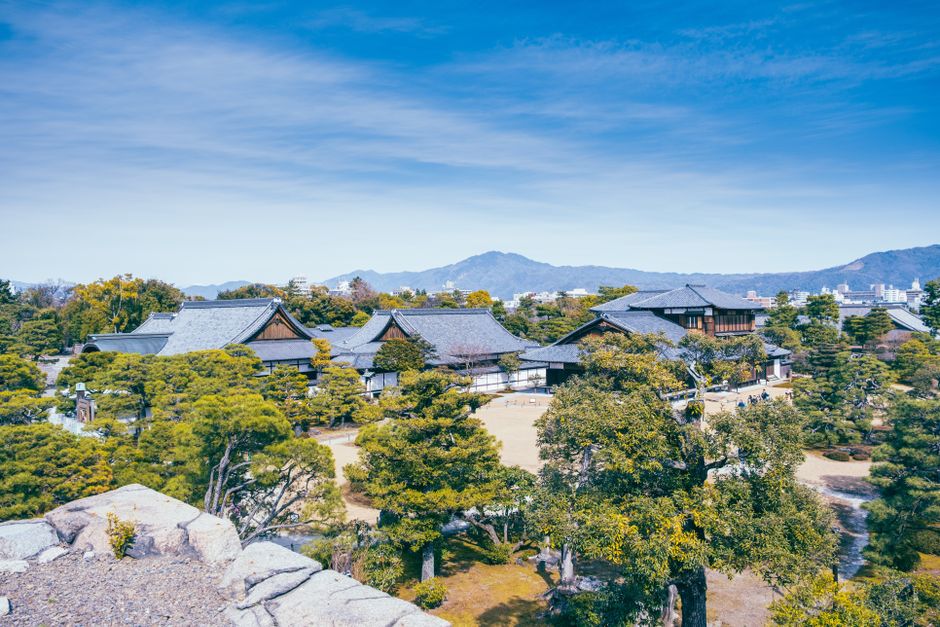 Listen to the nightingale floors at Nijo Castle, Kyoto, Japan