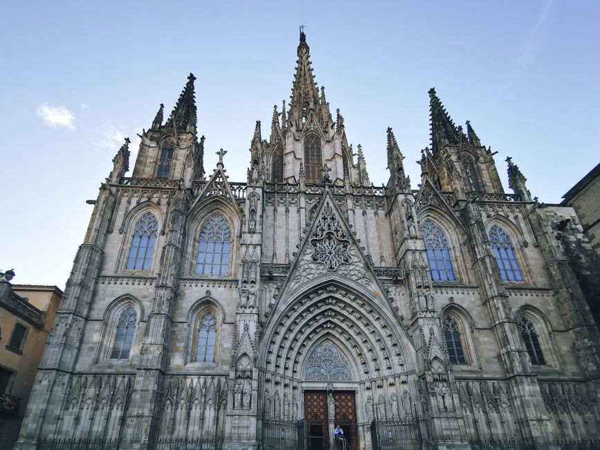 Lose the map in the Barri Gòtic and start at the cathedral, Barcelona, Spain