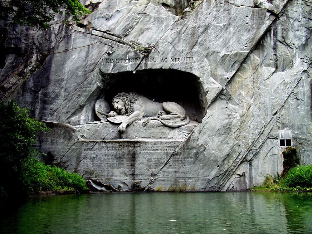Löwendenkmal, Lucerne, Switzerland (Wimup)