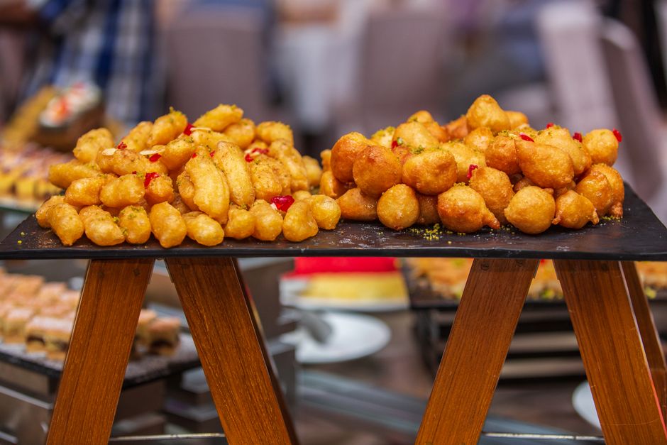 Luqaimat, Abu Dhabi (Wimup travel guide)