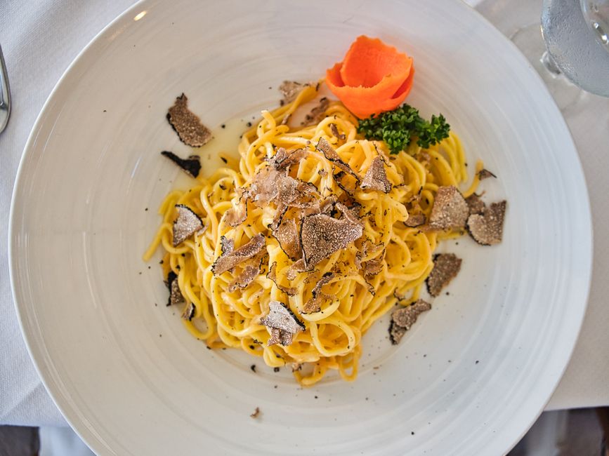 Manjimup black truffle, Perth (Wimup travel guide)