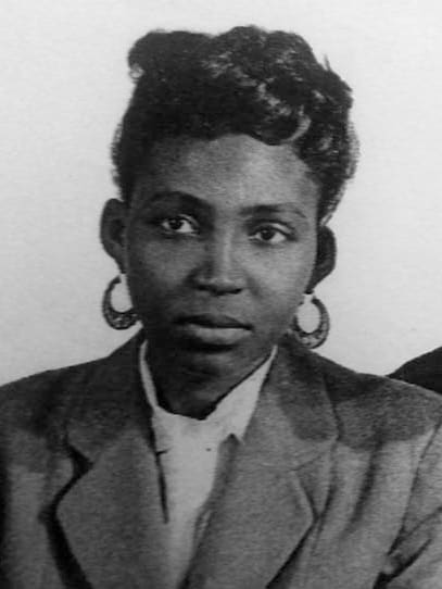 Mariama Bâ, Senegal (portrait via Wikimedia Commons)