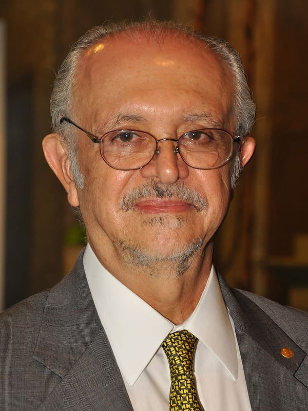Mario Molina, Mexico (portrait via Wikimedia Commons)