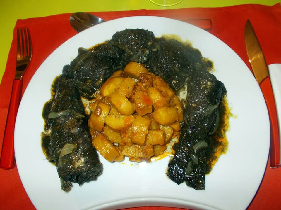 Mbongo tchobi, Yaounde (Wimup travel guide)