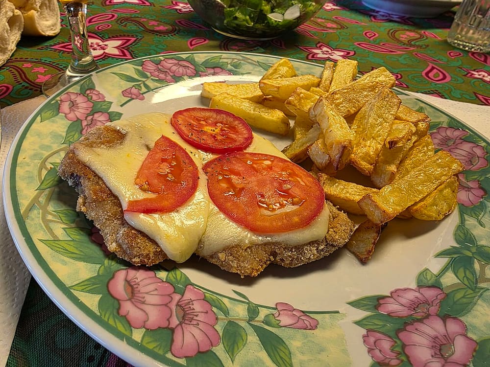 Milanesa napolitana, Buenos Aires (Wimup travel guide)