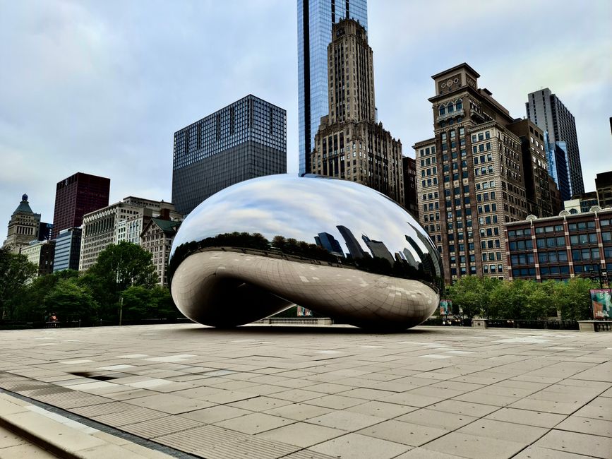 Millennium Park and Cloud Gate, Chicago, United States