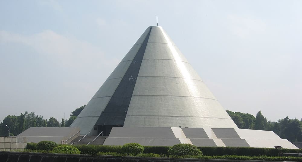 Monumen Jogja Kembali