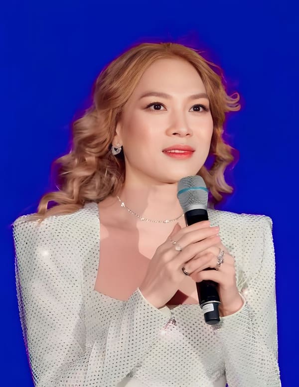 Mỹ Tâm, Vietnam (portrait via Wikimedia Commons)